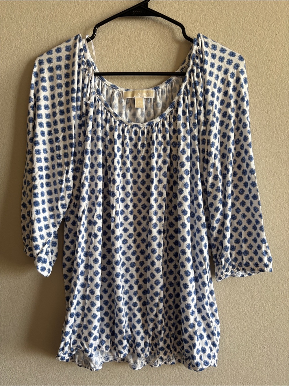 Michael Kors Top White and Blue Printed Peasant Blouse Soft 3/4 Sleeve Size 1X